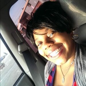 Meet your Posher, Vanessa